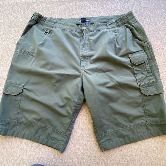 5.11 Tactical Series Mens Green Cargo Utility Camp Vacation Casual Shorts- Sz-44 - Picture 1 of 16